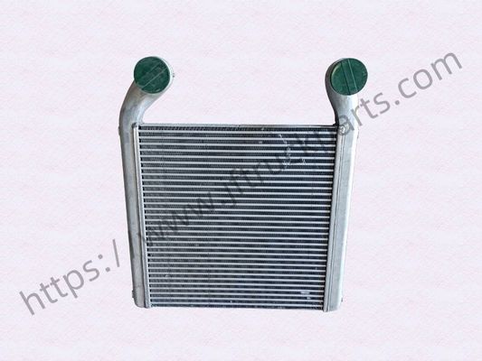 Intercooler piccolo WG9925530127 per SINOTRUK HOWO A7 SITRAK C7H Parti di serbatoi dell'acqua dei camion